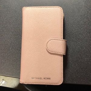Michael kors iPhone 6/7/8 wallet case